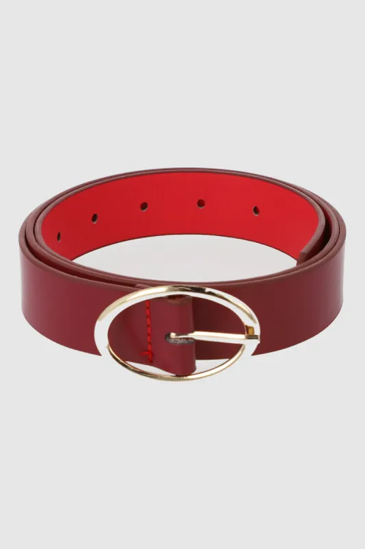 Cinturon sencillo hebilla ovalada sold by Shasa