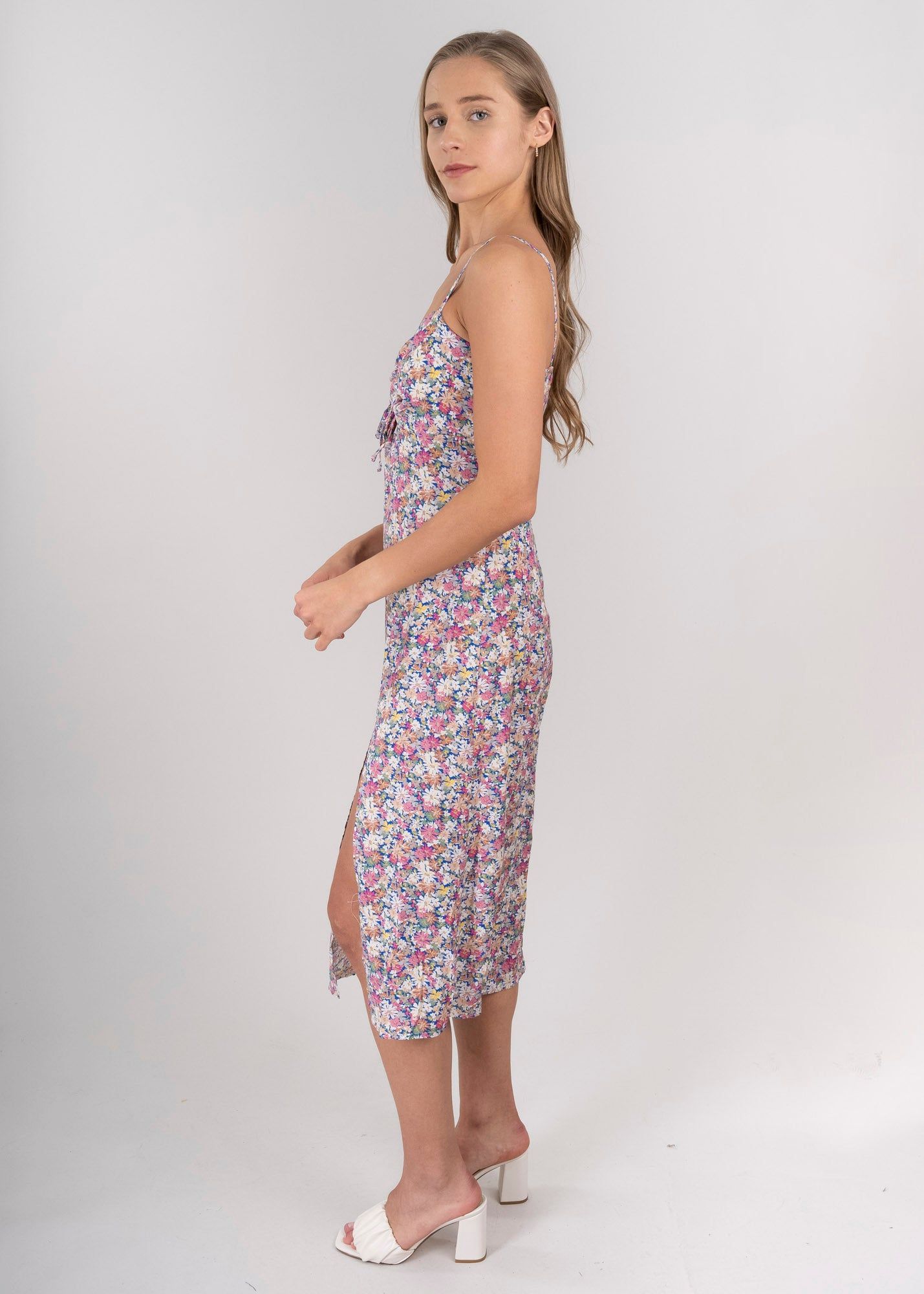 Vestido midi flores fruncido delantero sold by Shasa product image thumbnail 3