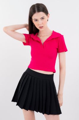 Top liso cuello polo sold by Shasa