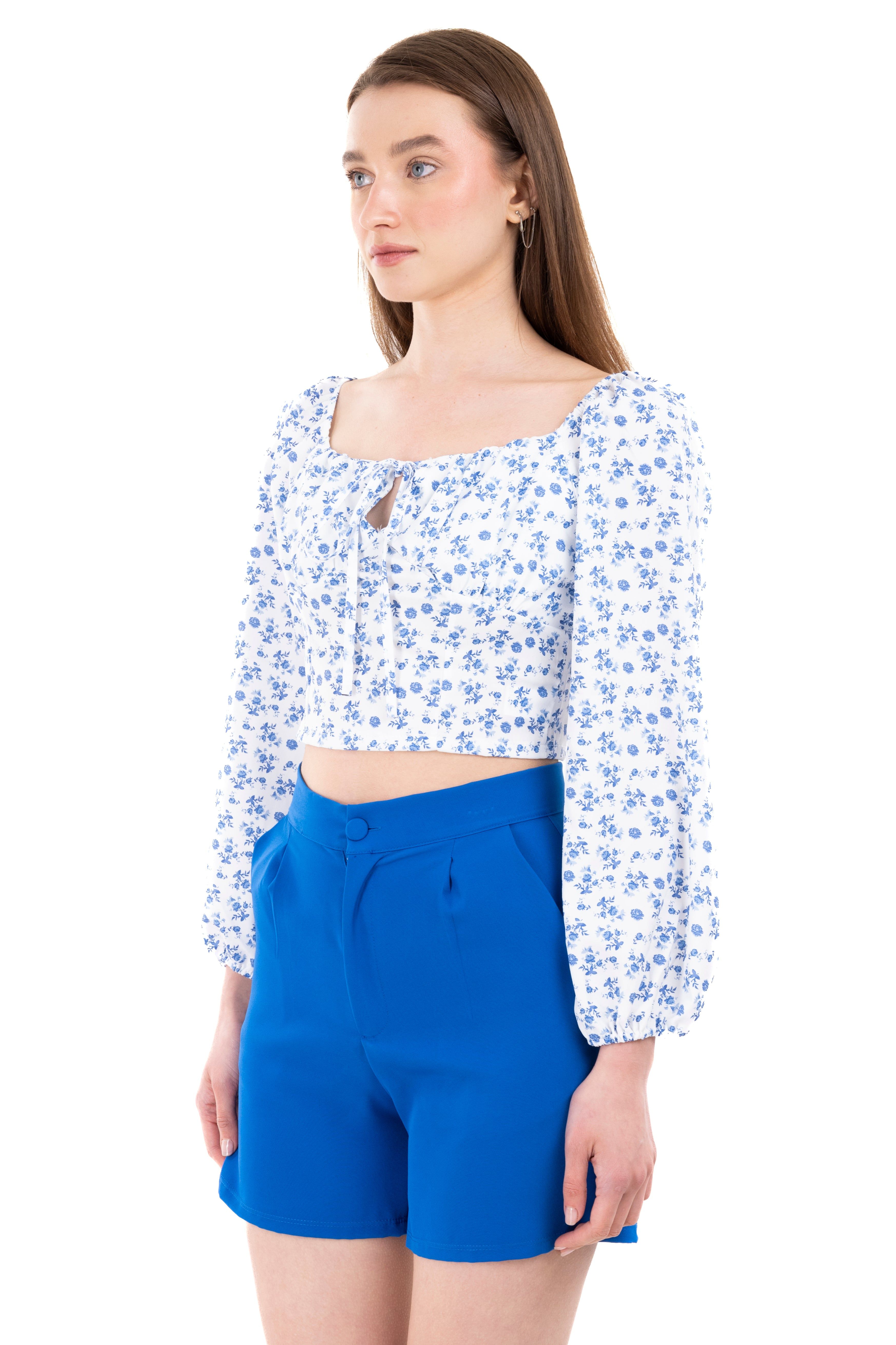 Blusa crop cierre espalda flores sold by Shasa product image thumbnail 3