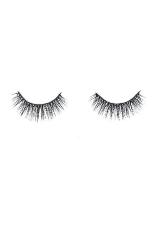 Pestañas 3d cortas sold by Shasa