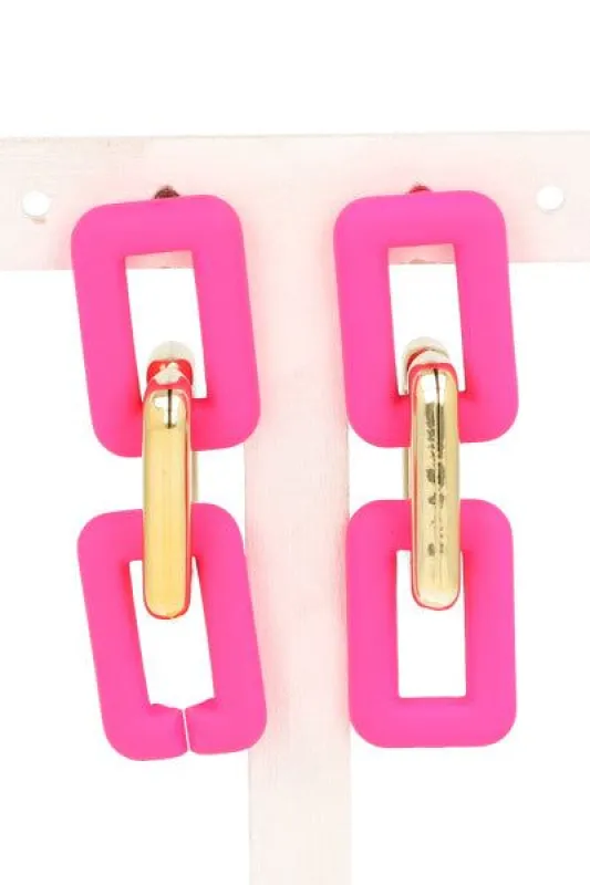 Aretes cadena neón sold by Shasa