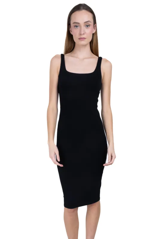 Vestido midi bodycon acanalado liso sold by Shasa