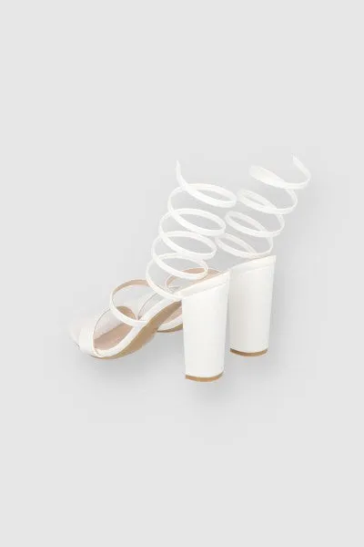 Tacón efecto piel serpiente sold by Shasa product image thumbnail 4