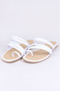 Sandalias cintas anillo dedo sold by Shasa