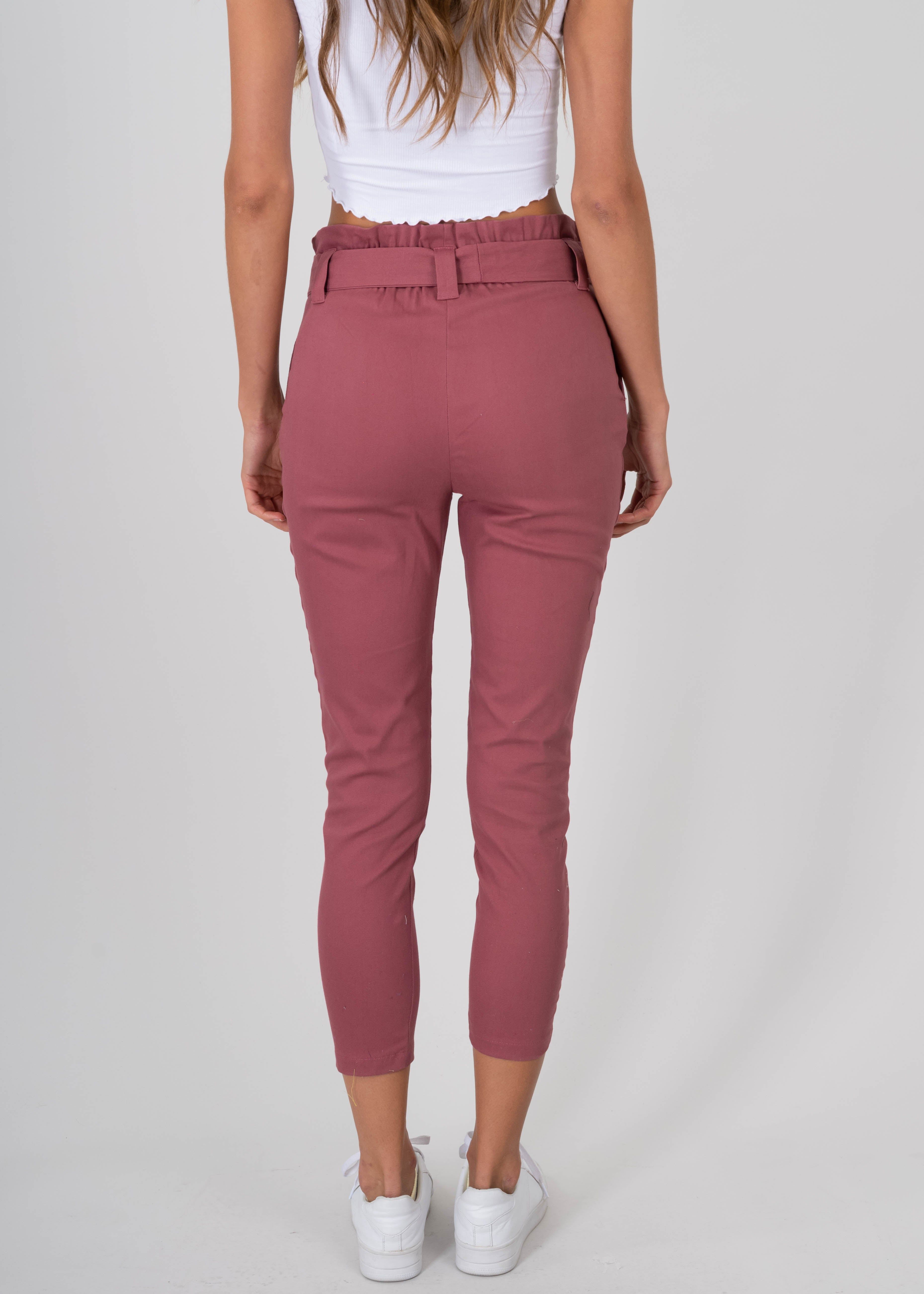 Pantalón paper bag cintura alta cinturón sold by Shasa product image thumbnail 3