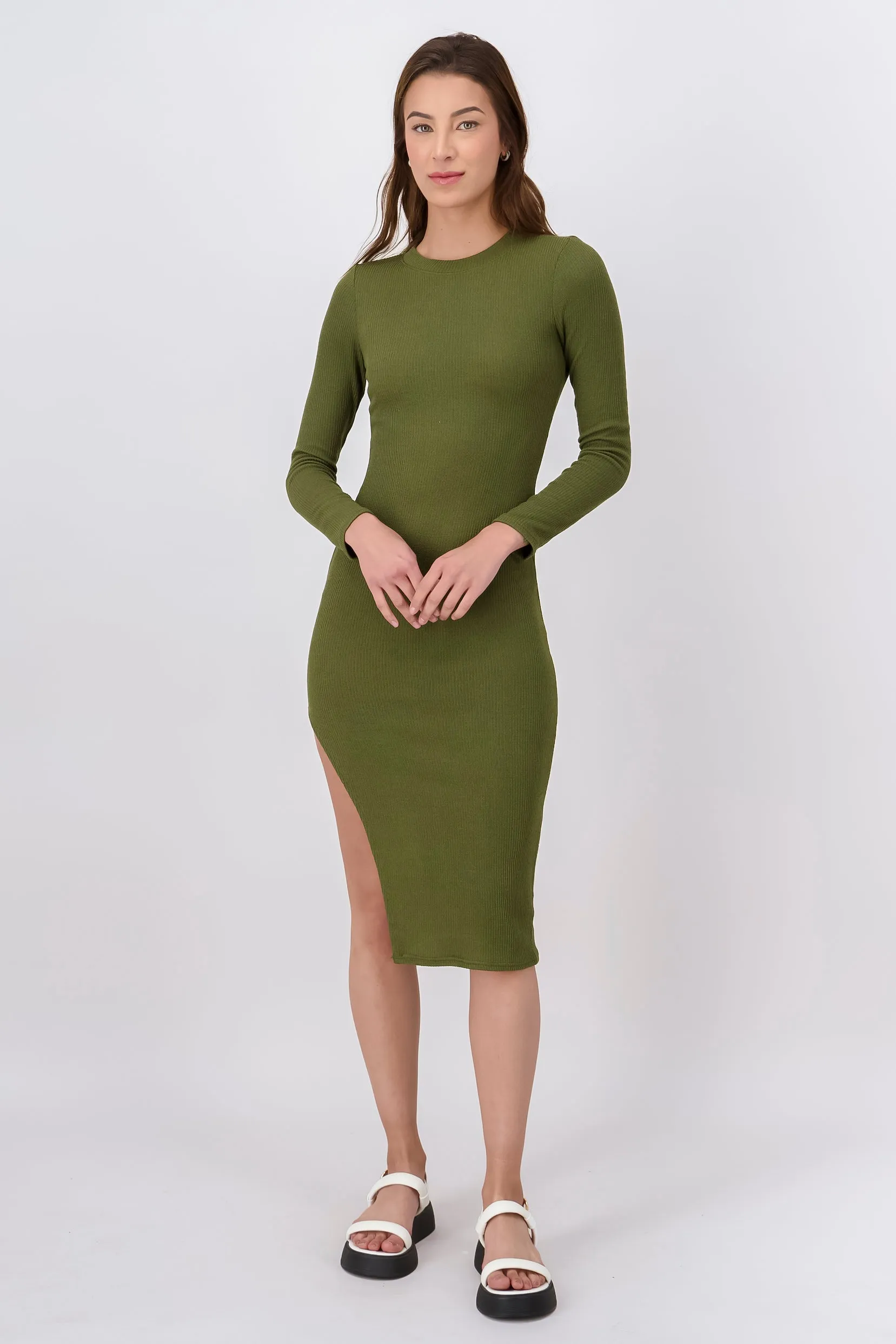 Vestido midi acanalado abertura sold by Shasa