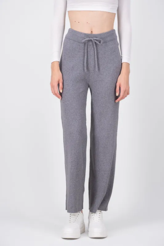 Pantalon Tejido Amplio sold by Shasa