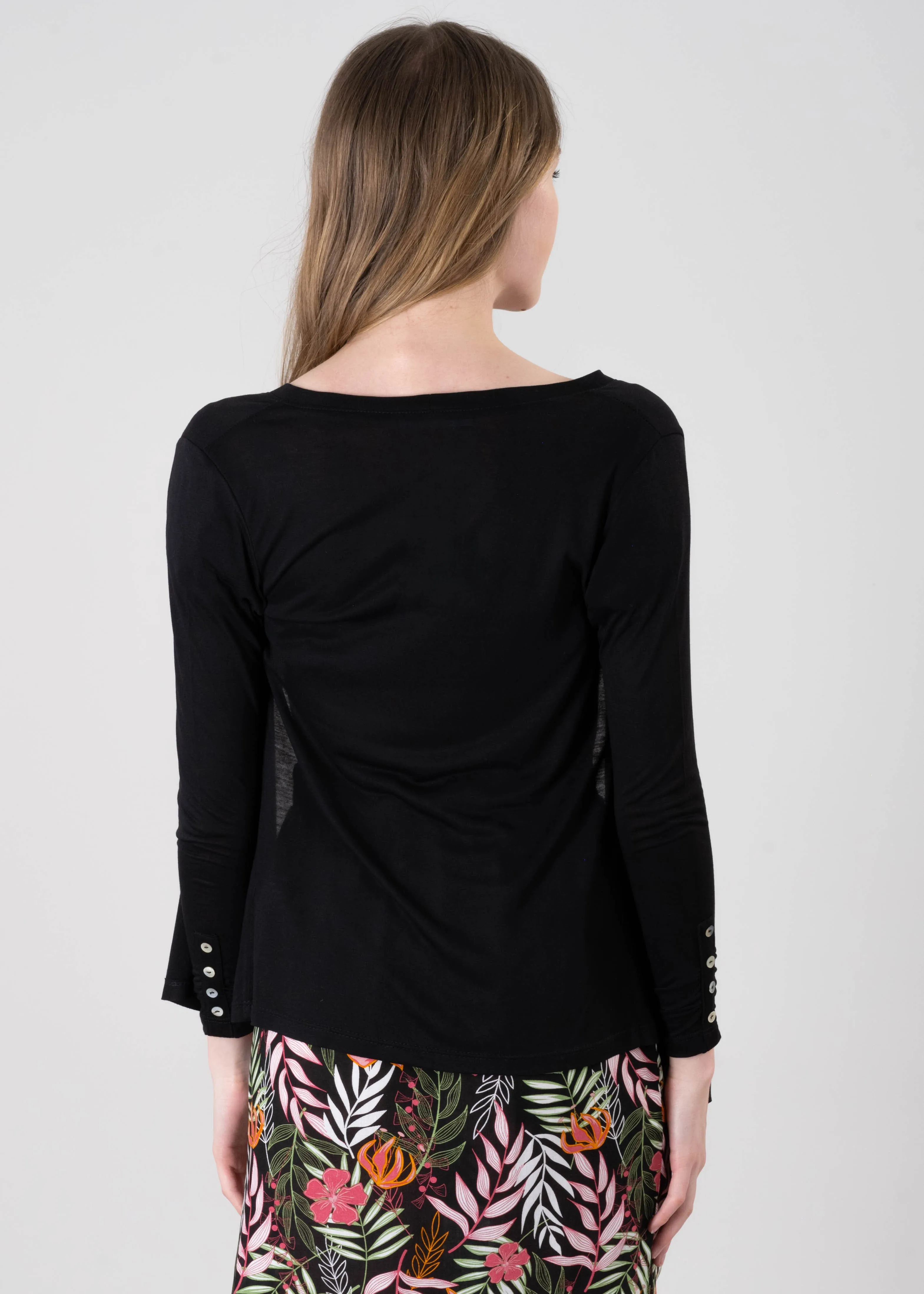 Cárdigan botones manga sold by Shasa product image thumbnail 4