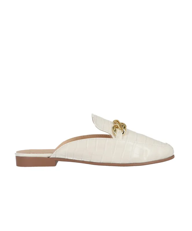 Loafers Mula Efecto Piel Cadena sold by Shasa