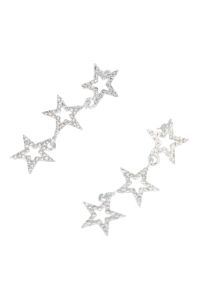 Aretes largos estrellas brillos sold by Shasa