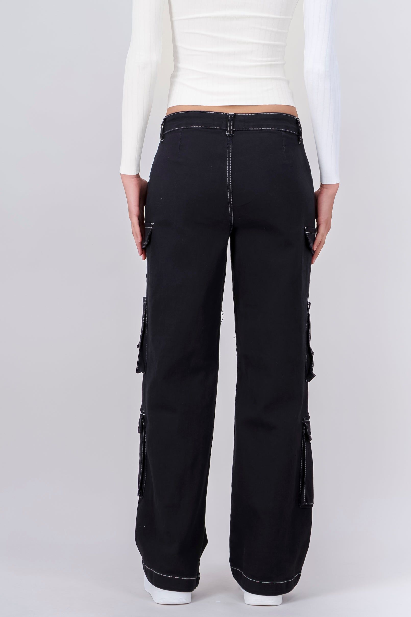 Pantalon Denim Wide Leg Cargo sold by Shasa product image thumbnail 4