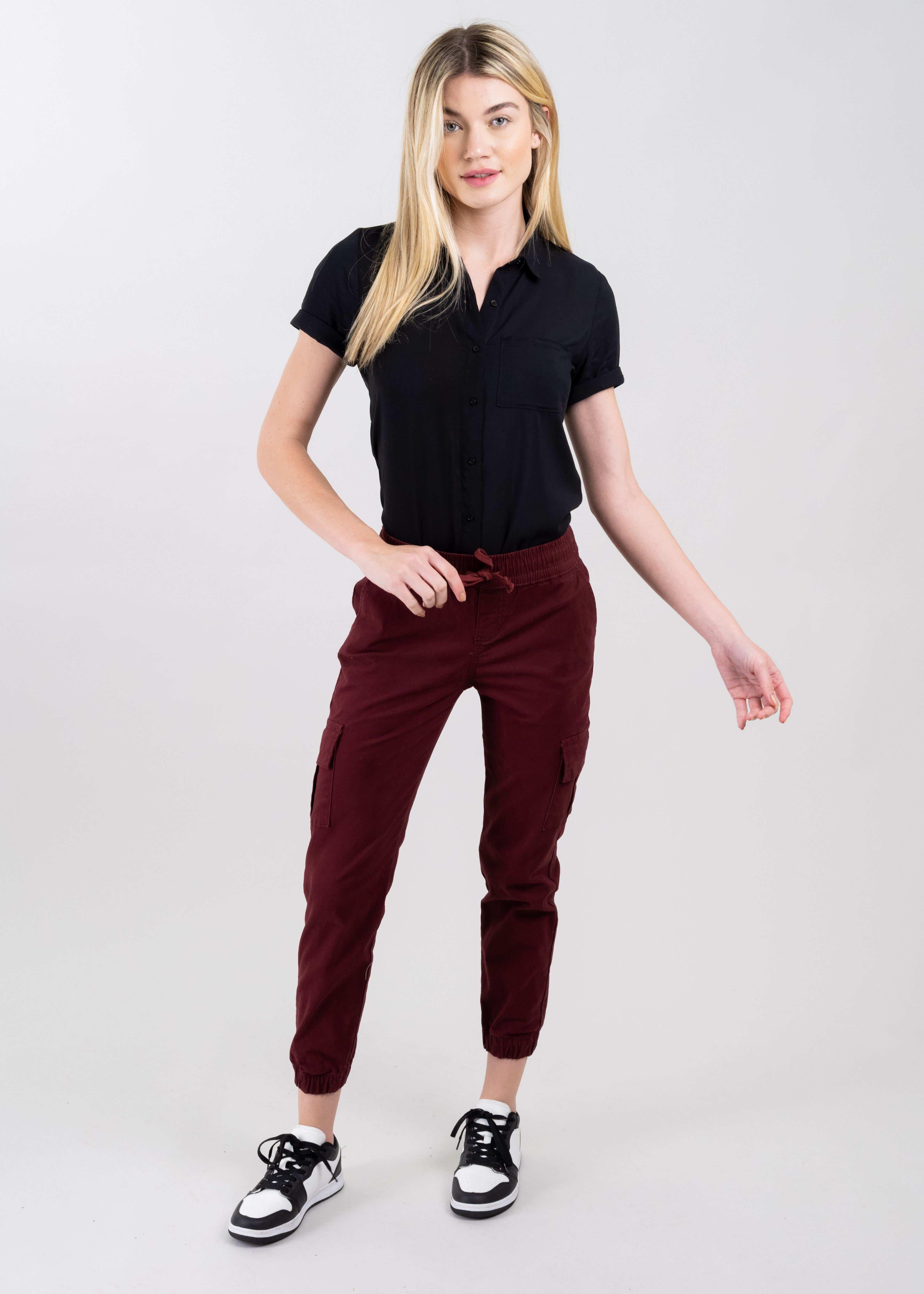 Jogger Cargo Liso sold by Shasa