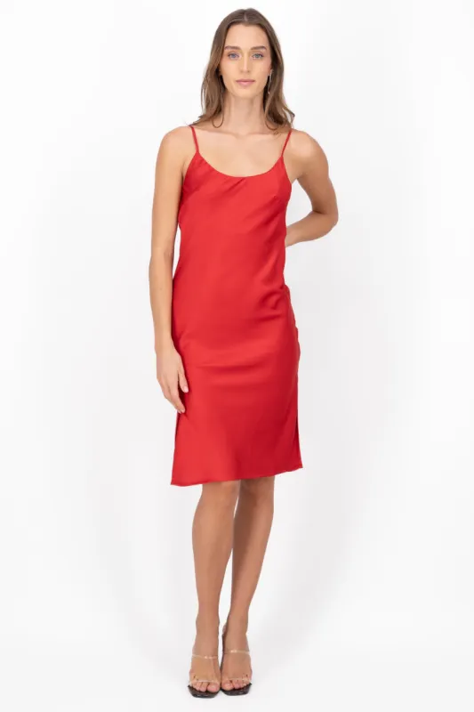 Vestido midi cuello redondo liso sold by Shasa