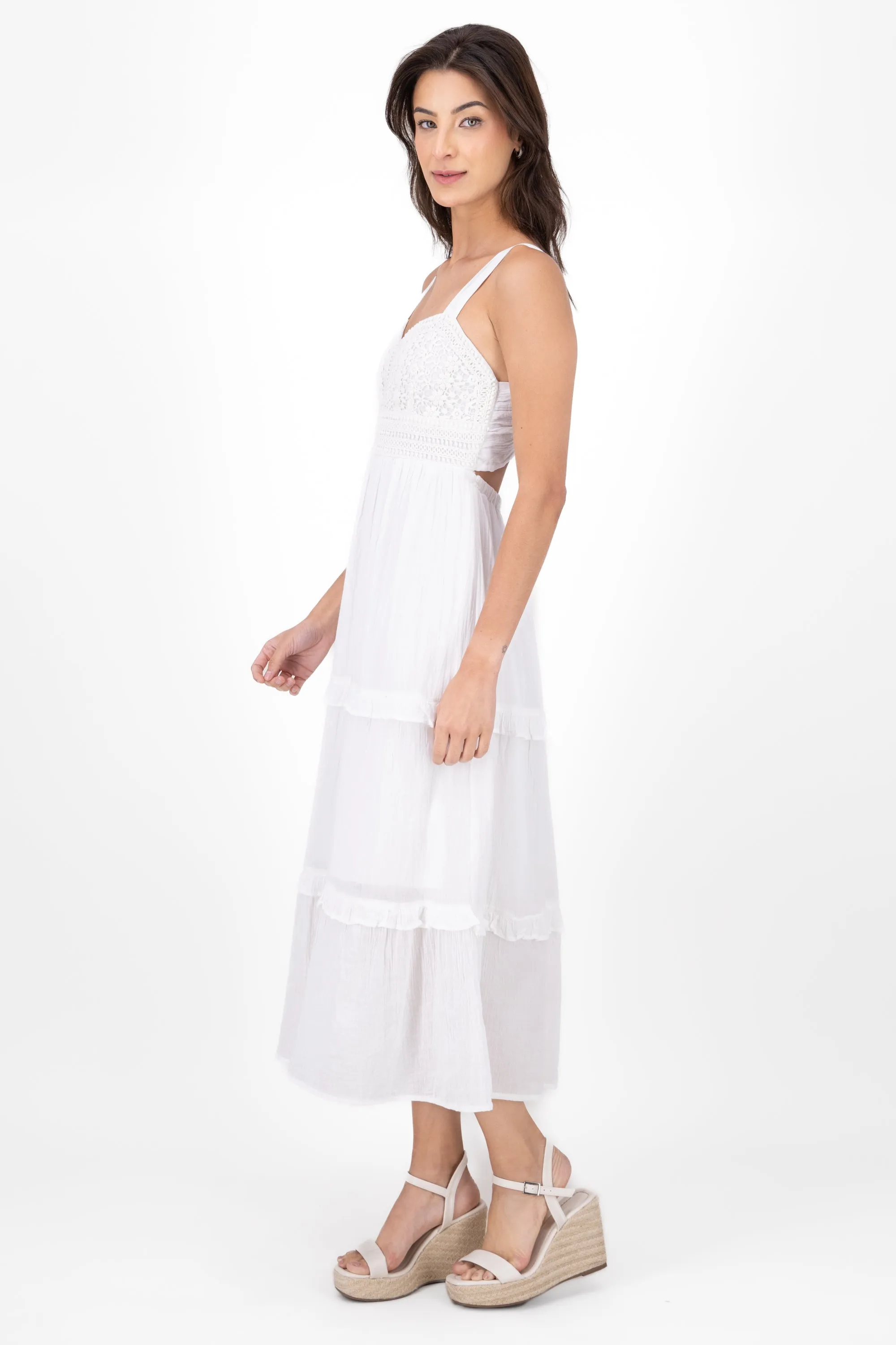 Vestido maxi con detalle crochet sold by Shasa product image thumbnail 3