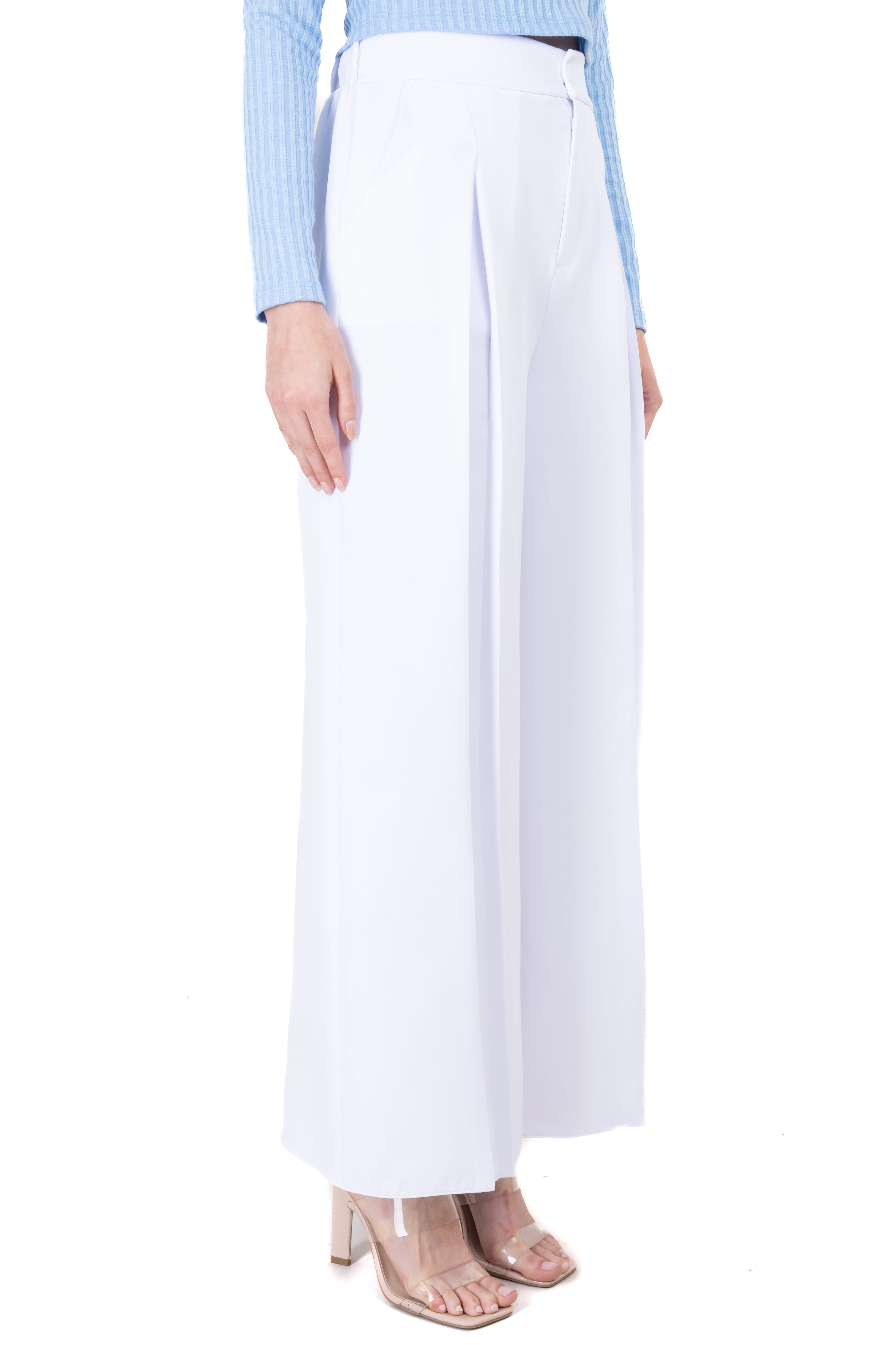 Pantalón recto amplio plisado sold by Shasa product image thumbnail 3