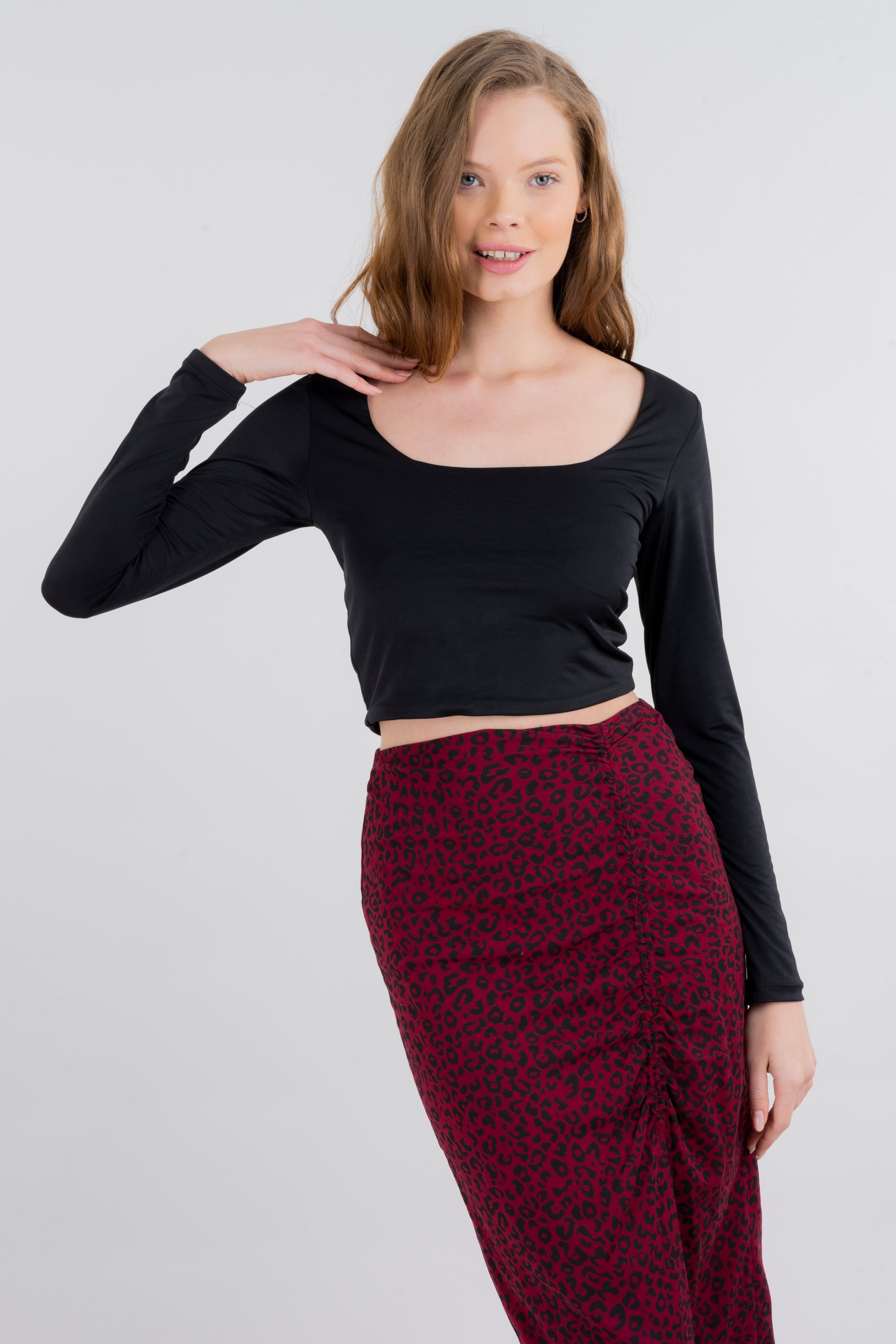 Top manga larga liso sold by Shasa