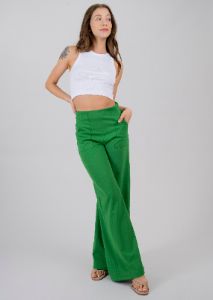 Pantalón amplio bolsillos sold by Shasa