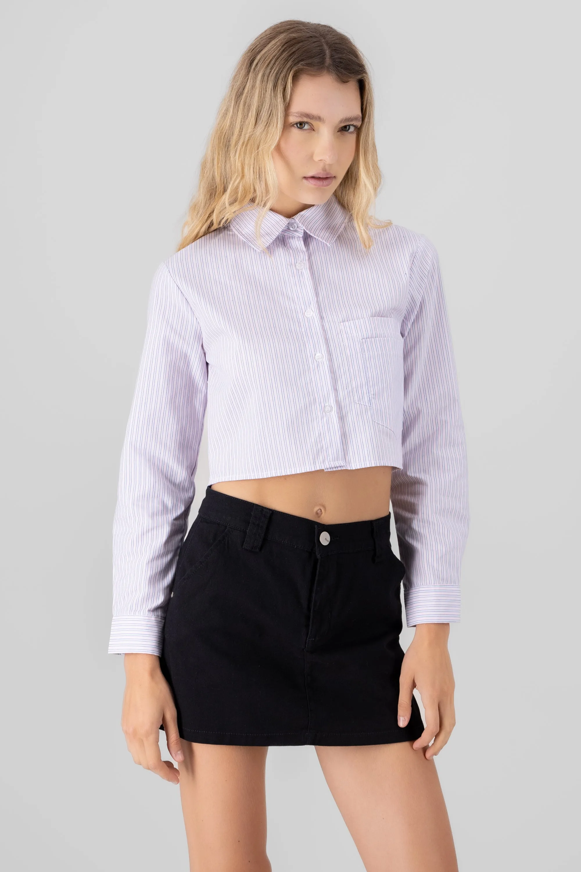 Camisa Crop Doble Bolsillo sold by Shasa product image thumbnail 3