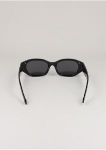 Lentes rectangulares redondeados sold by Shasa