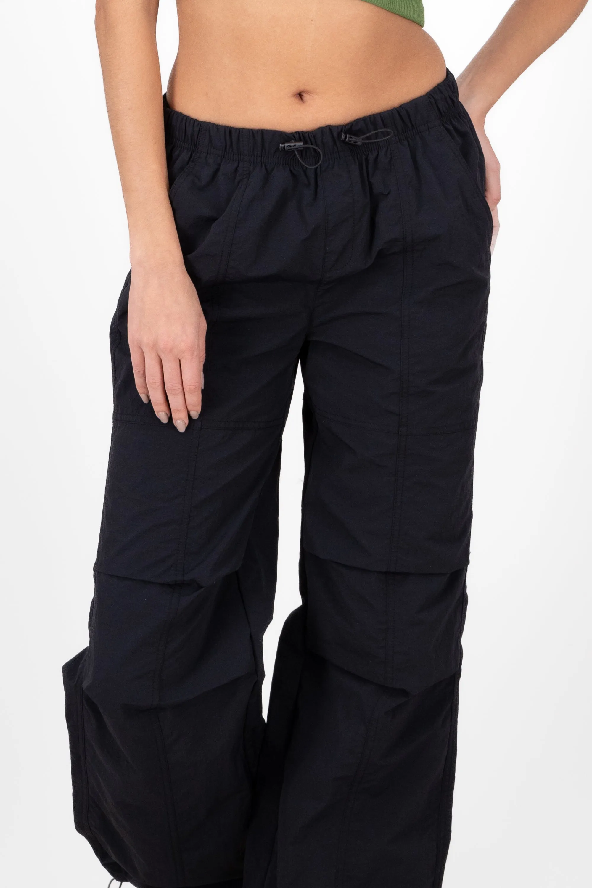 Pantalones Tipo Parachute sold by Shasa product image thumbnail 5