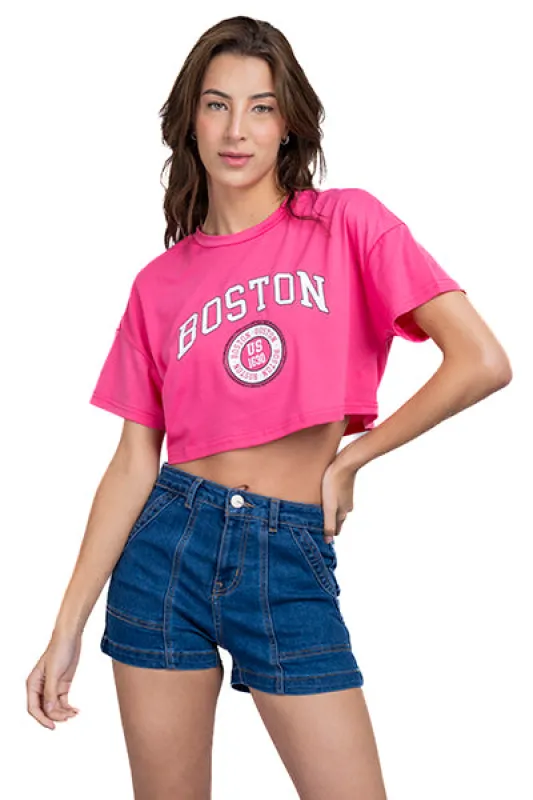 Playera crop boxy Boston sold by Shasa