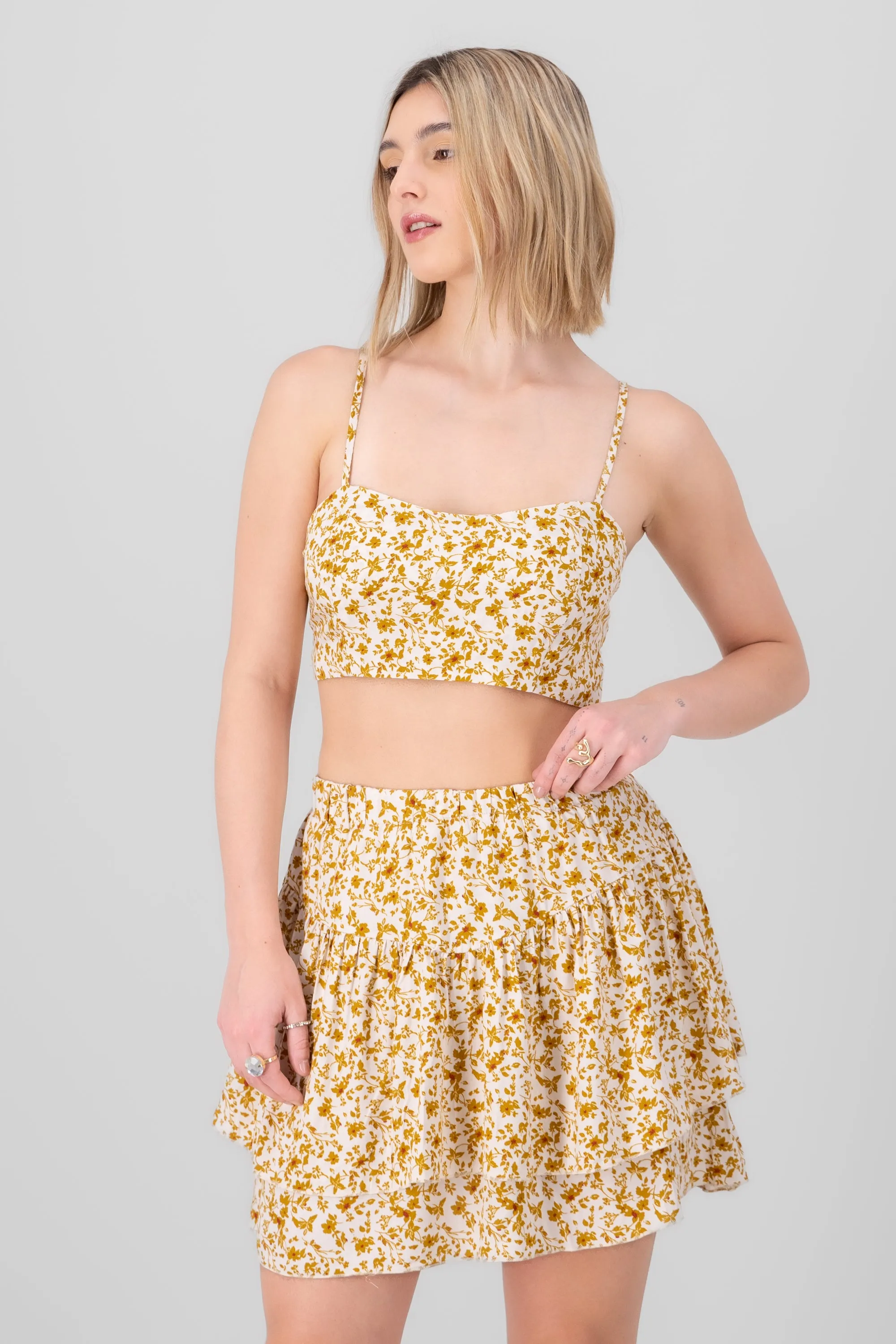 Crop top flores sold by Shasa product image thumbnail 2