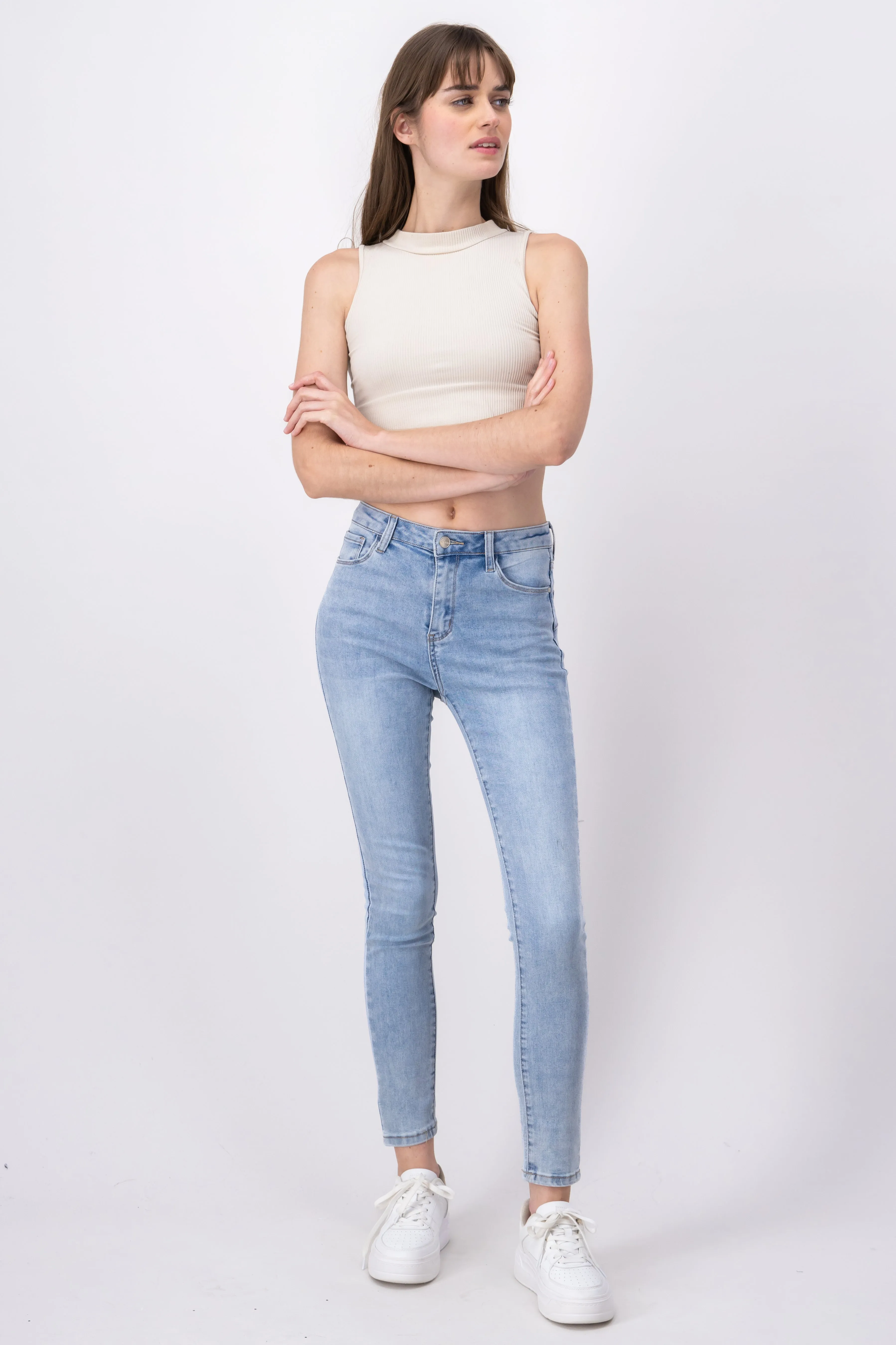 Skinny jeans premium sold by Shasa