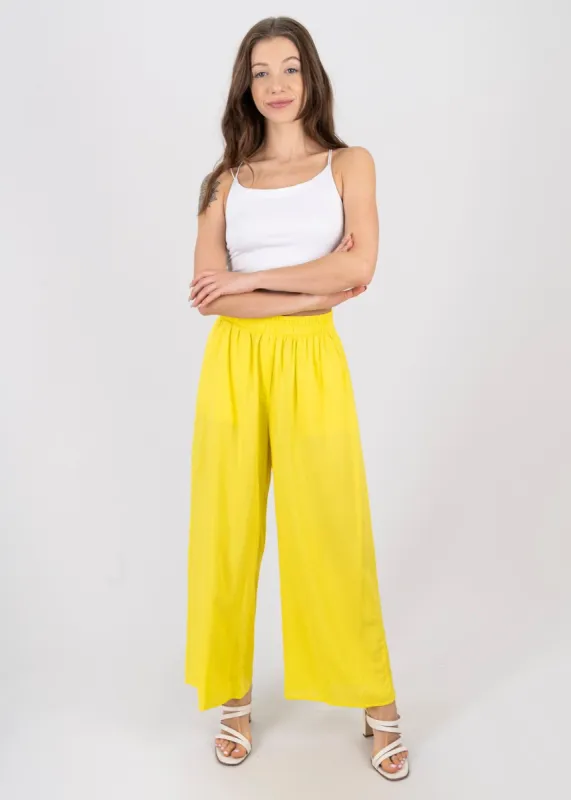 Pantalón wide leg cintura alta fruncida sold by Shasa