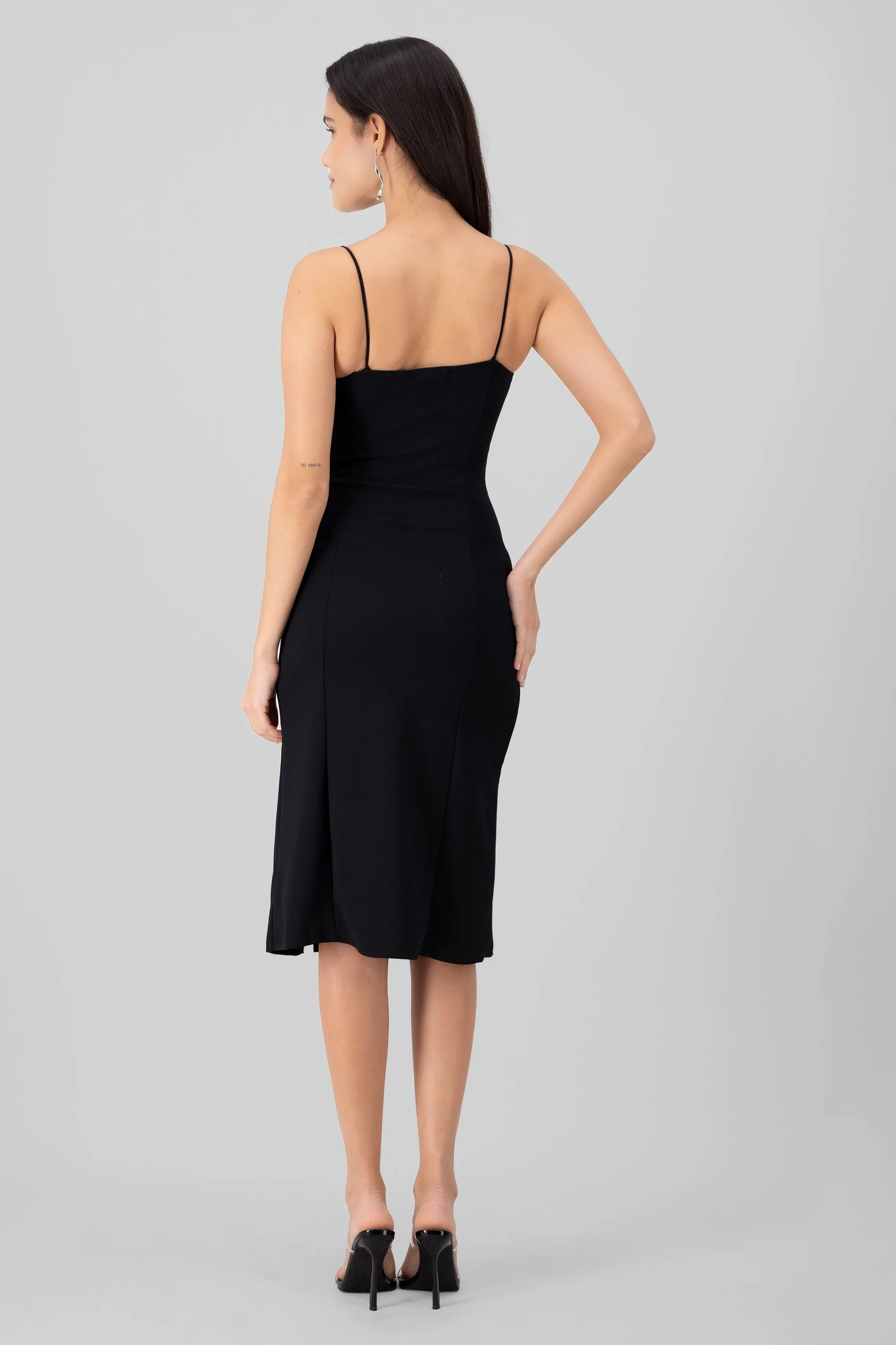 Vestido mini satinado escote cascada sold by Shasa product image thumbnail 4