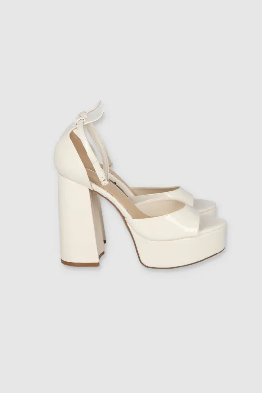 Tacón Peep Toe Charol sold by Shasa