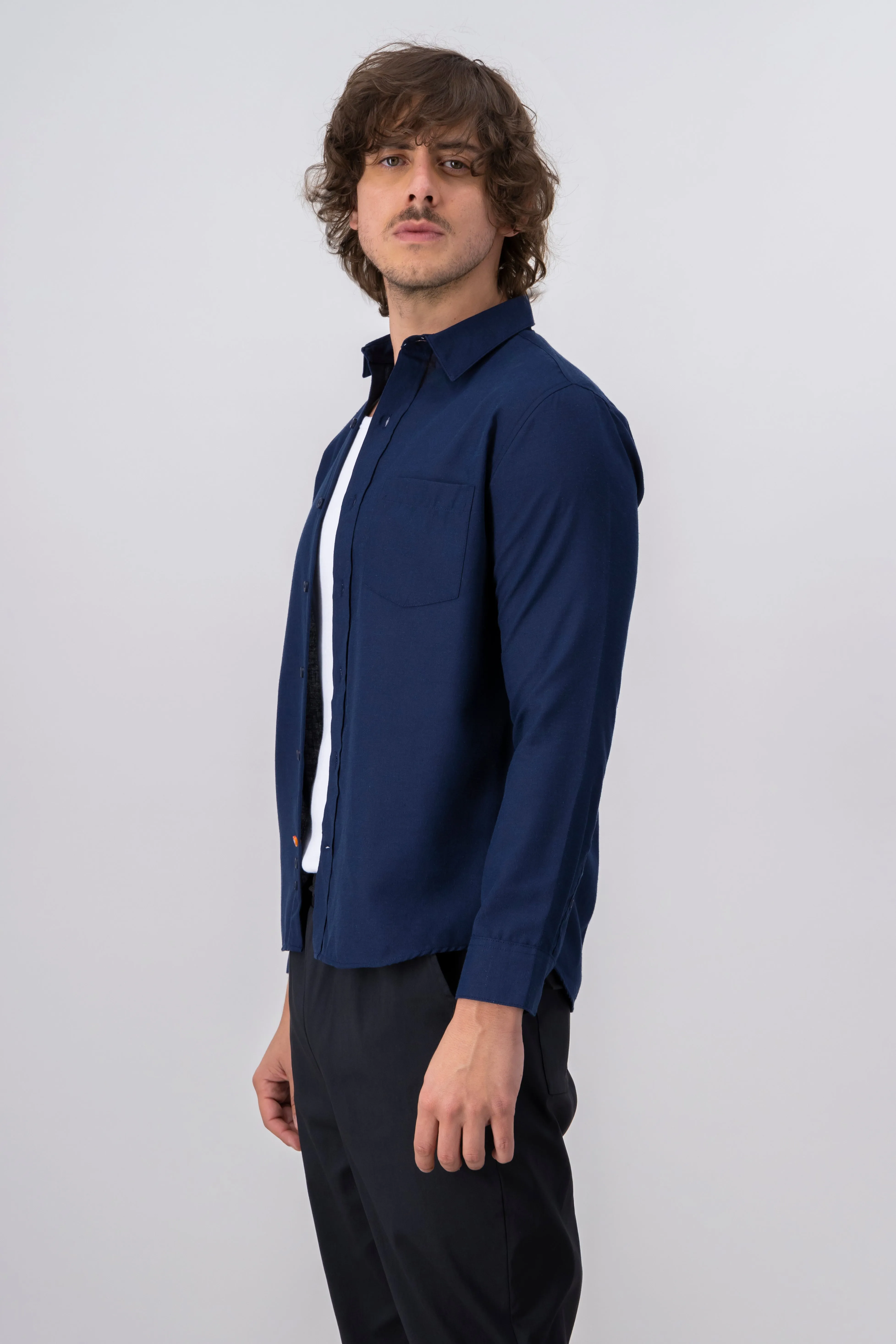 Camisa monocolor bolsillo botones sold by Shasa product image thumbnail 3