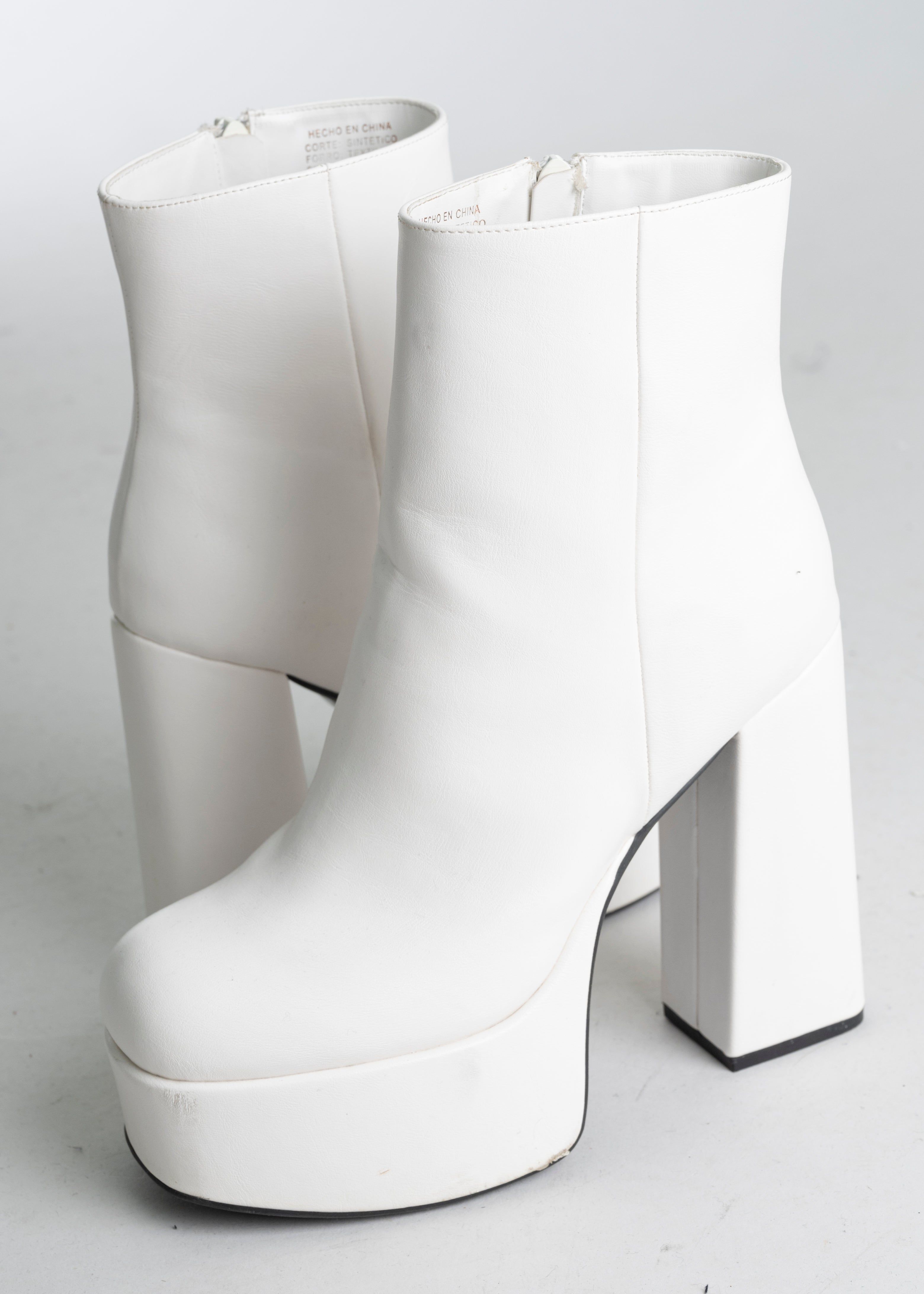 Botín plataforma tacón ancho sold by Shasa product image thumbnail 3