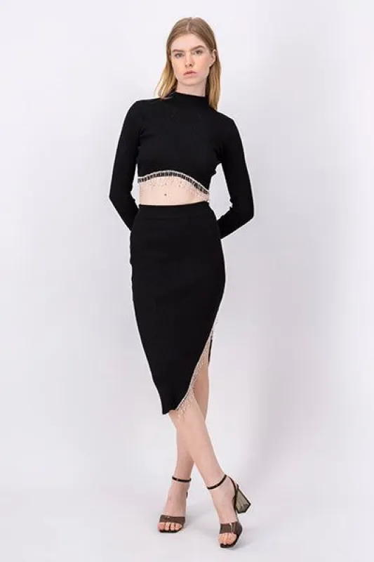 Falda Midi Abertura Flecos Brillos sold by Shasa