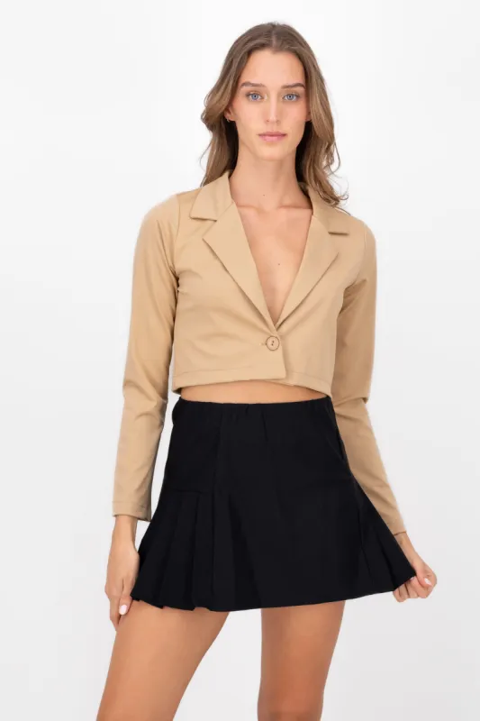 Saco Crop Detalle Boton sold by Shasa