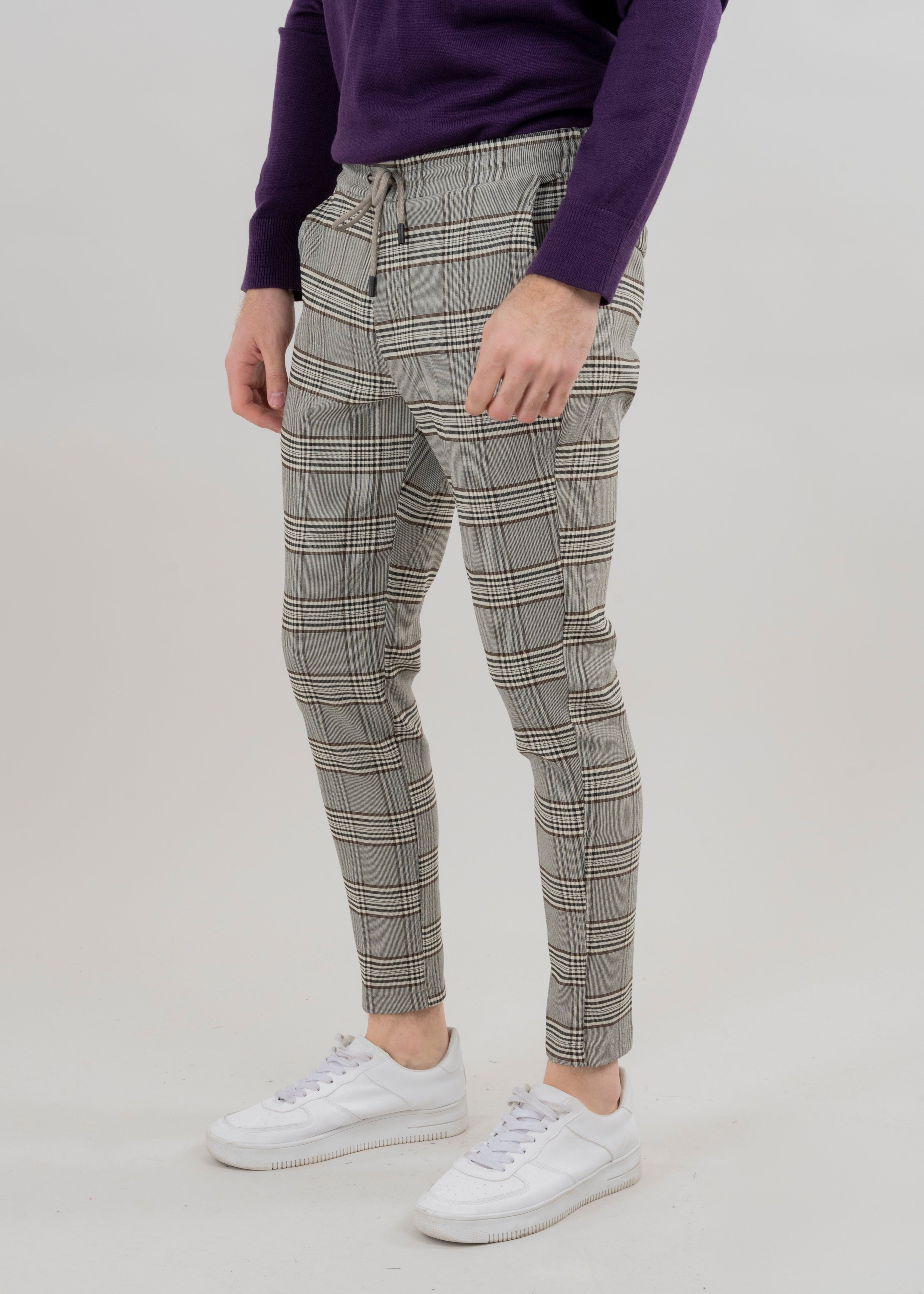 Pantalón jogger cuadrados skinny sold by Shasa product image thumbnail 3