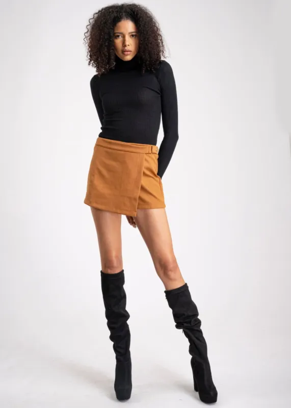 Falda Short Liso Pretina sold by Shasa