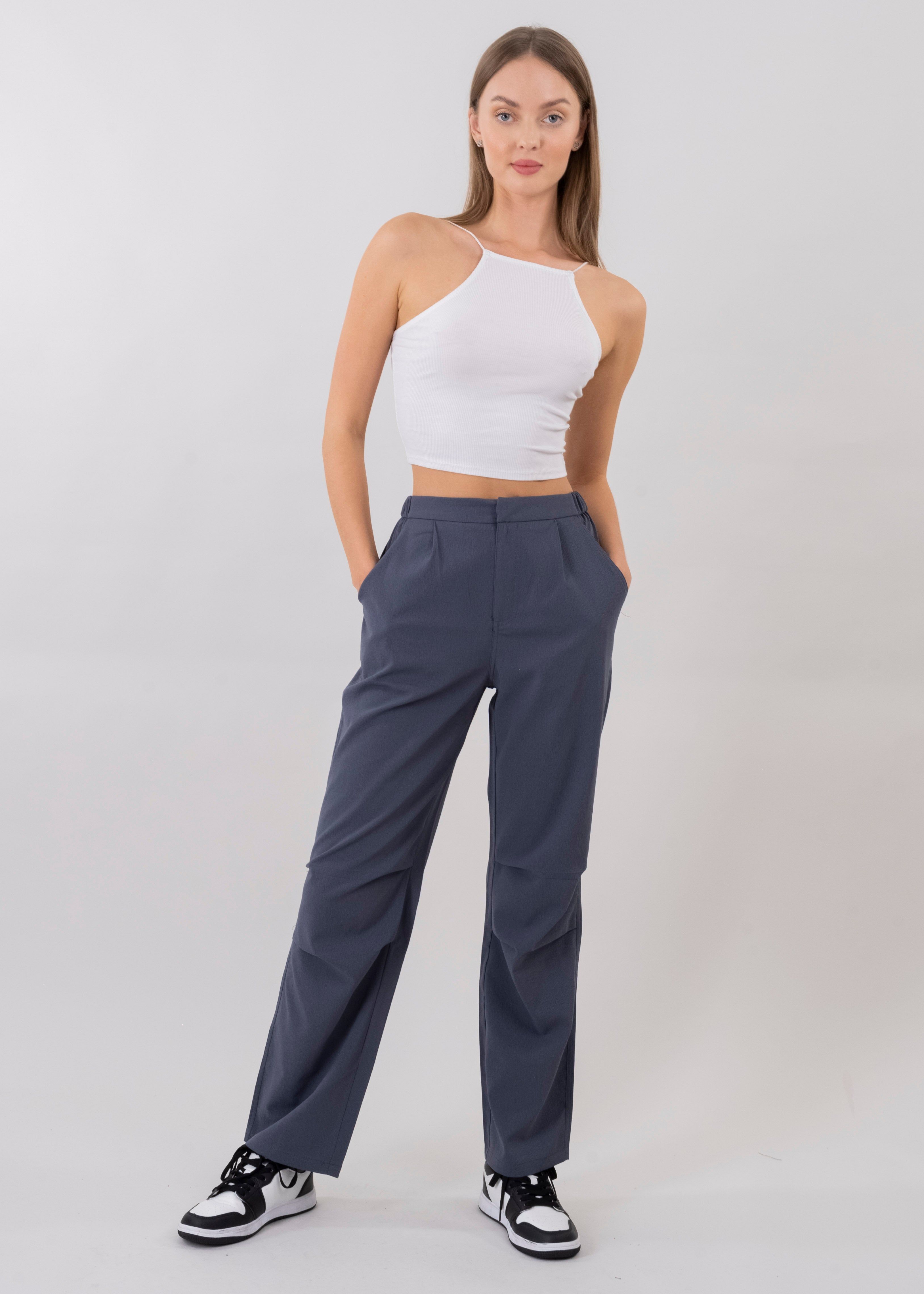 Pantalon liso recto sold by Shasa
