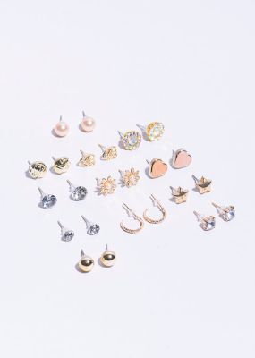 Set 12 Piezas Aretes Concha Mix sold by Shasa
