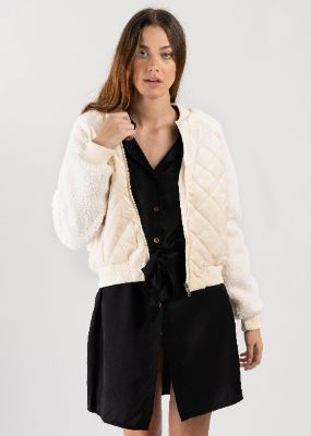 Bomber capitonada sherpa sold by Shasa