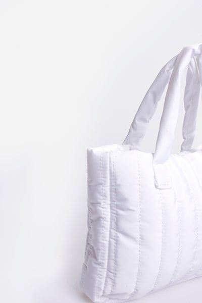 Bolso tote capitonado sold by Shasa product image thumbnail 3