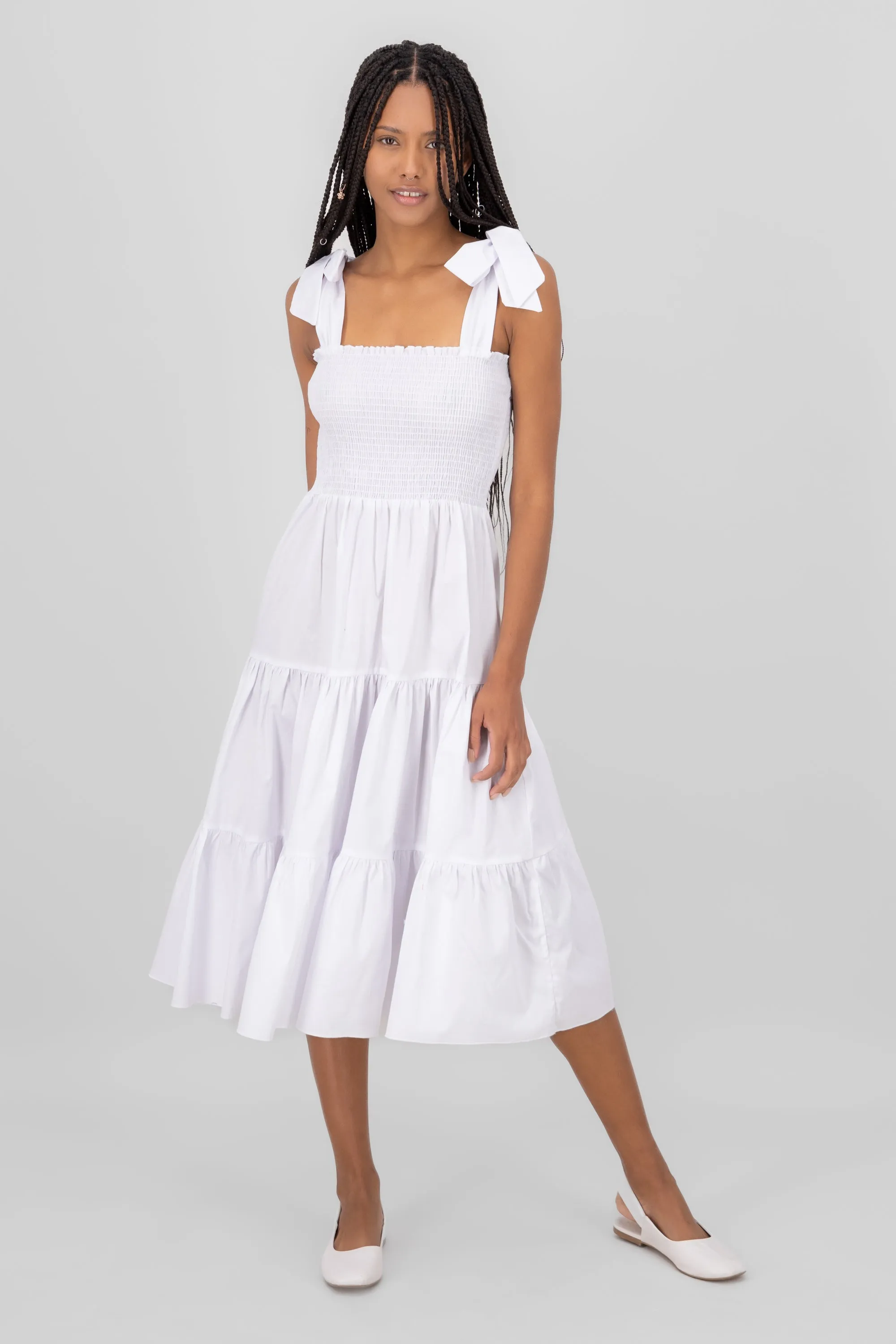 Vestido midi olanes sold by Shasa