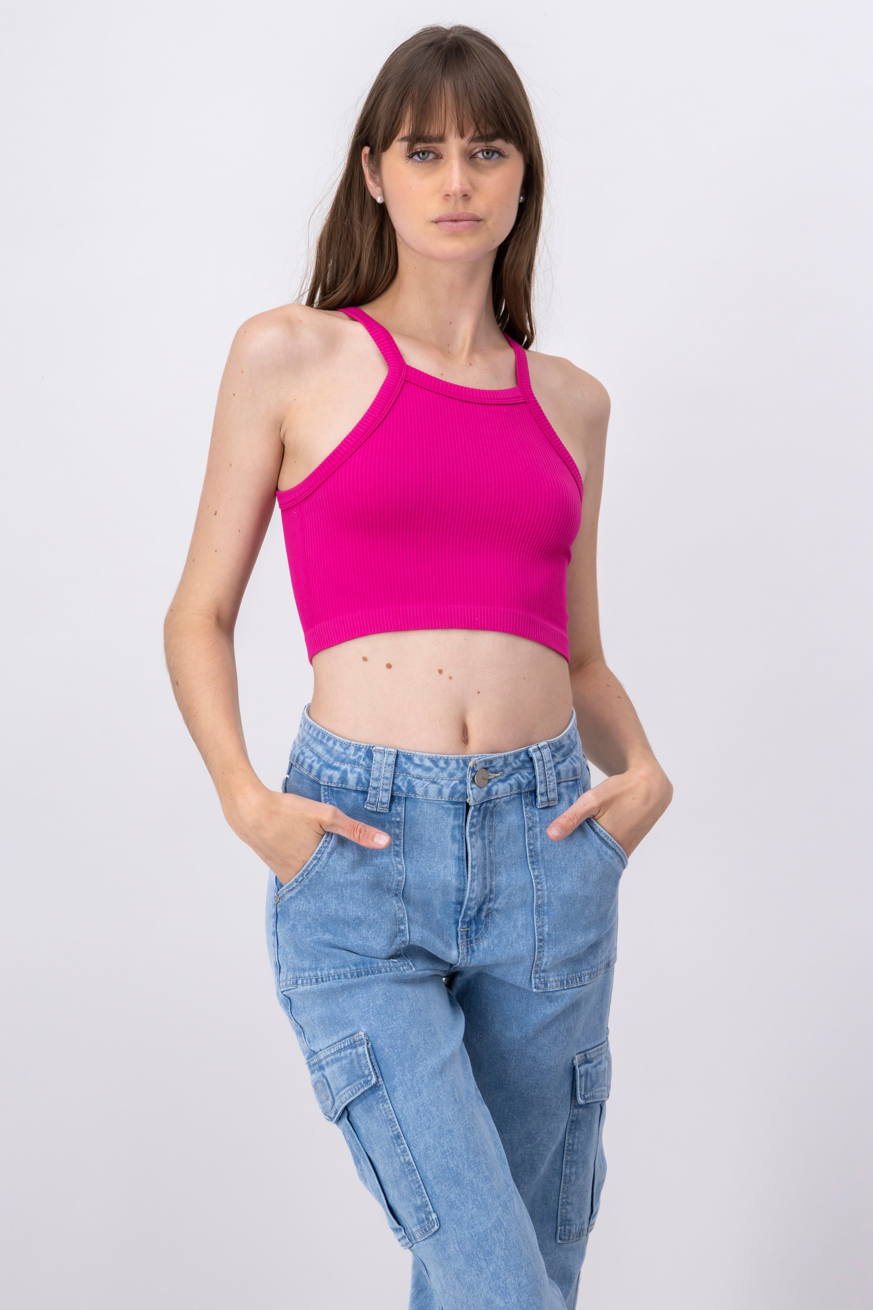 Top halter acanalado monocolor sold by Shasa