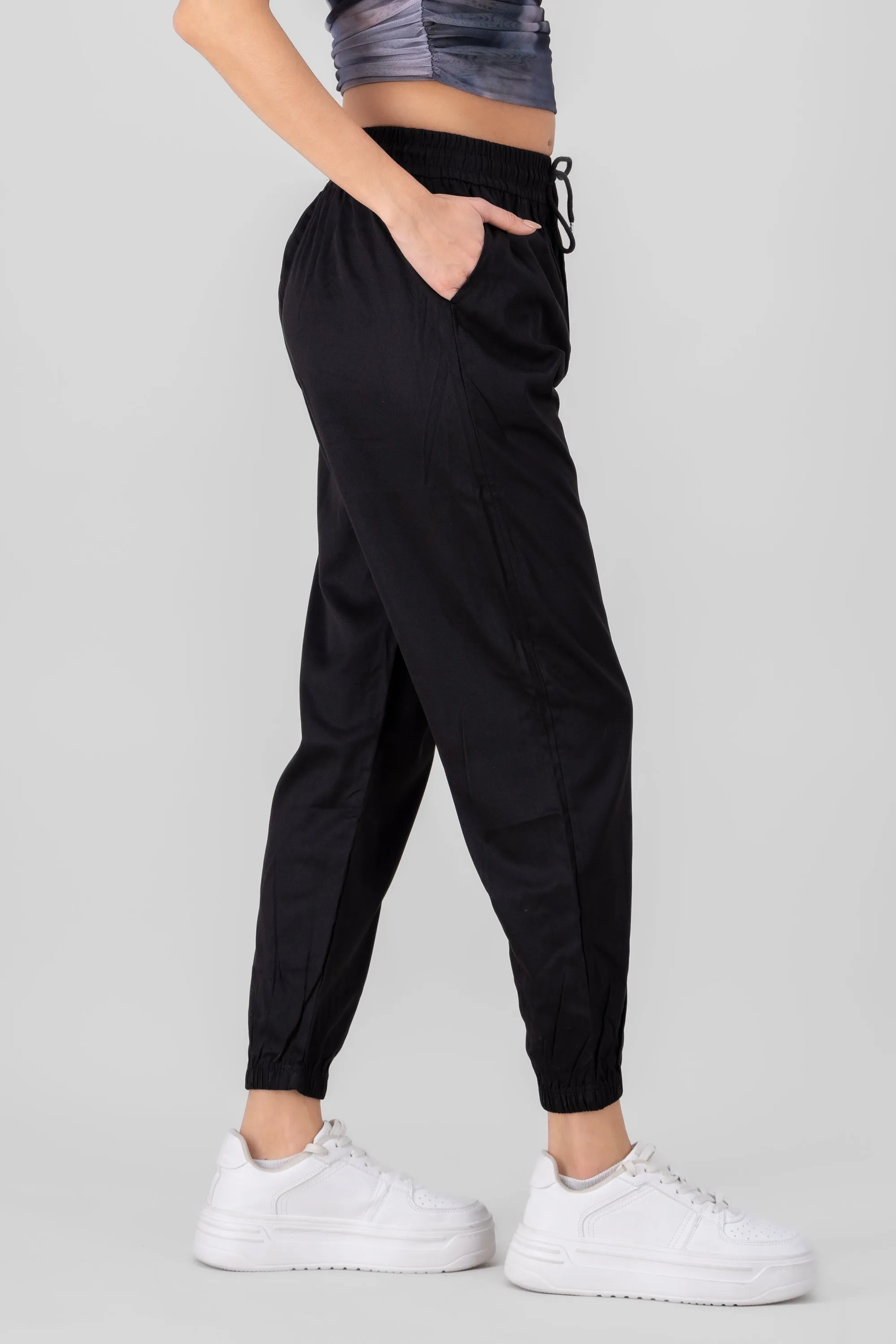 Joggers cargo con jareta sold by Shasa product image thumbnail 3