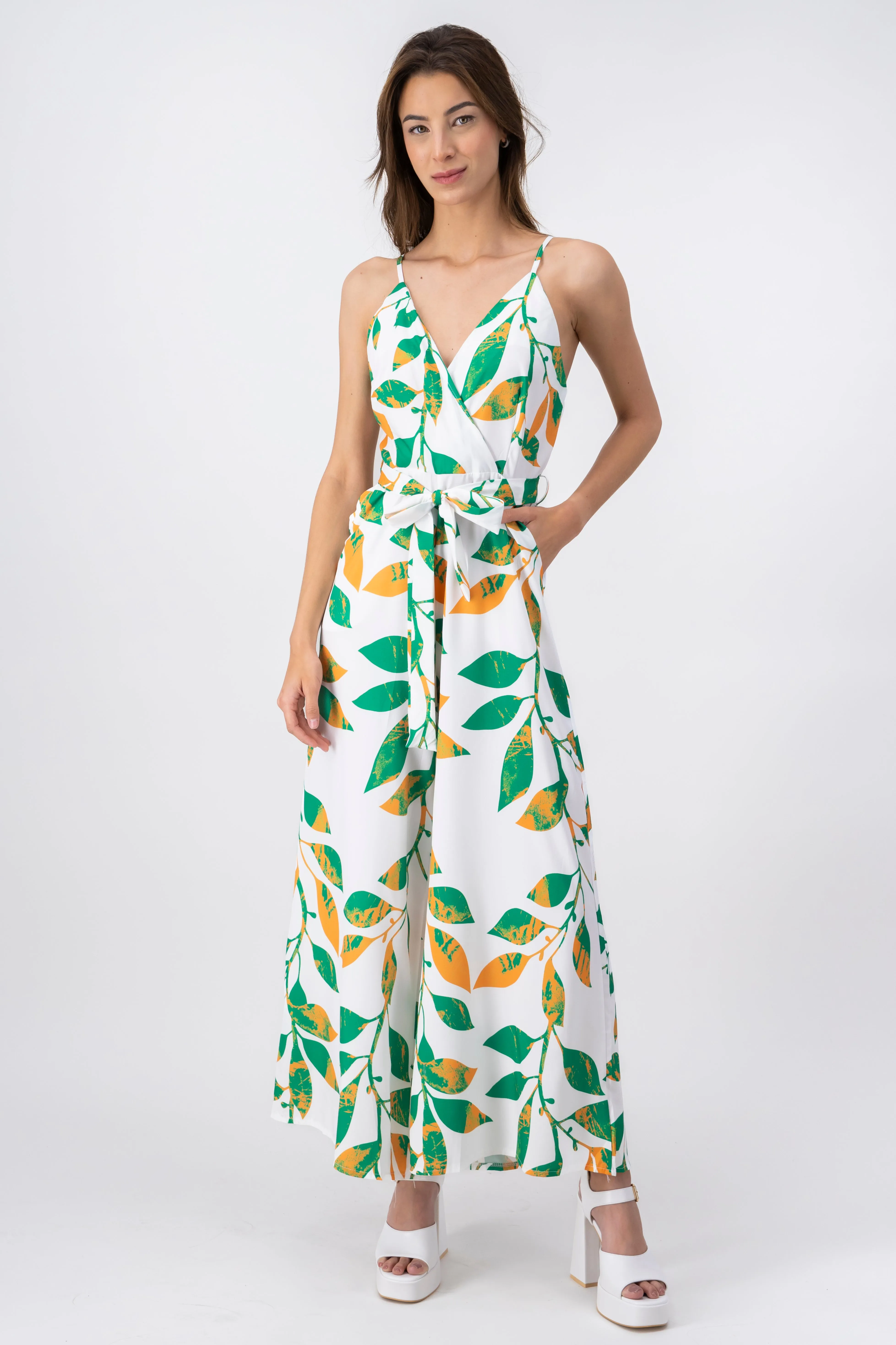 Jumpsuit maxi cruzado sold by Shasa