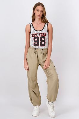 Pantalón jogger tobillo elástico sold by Shasa