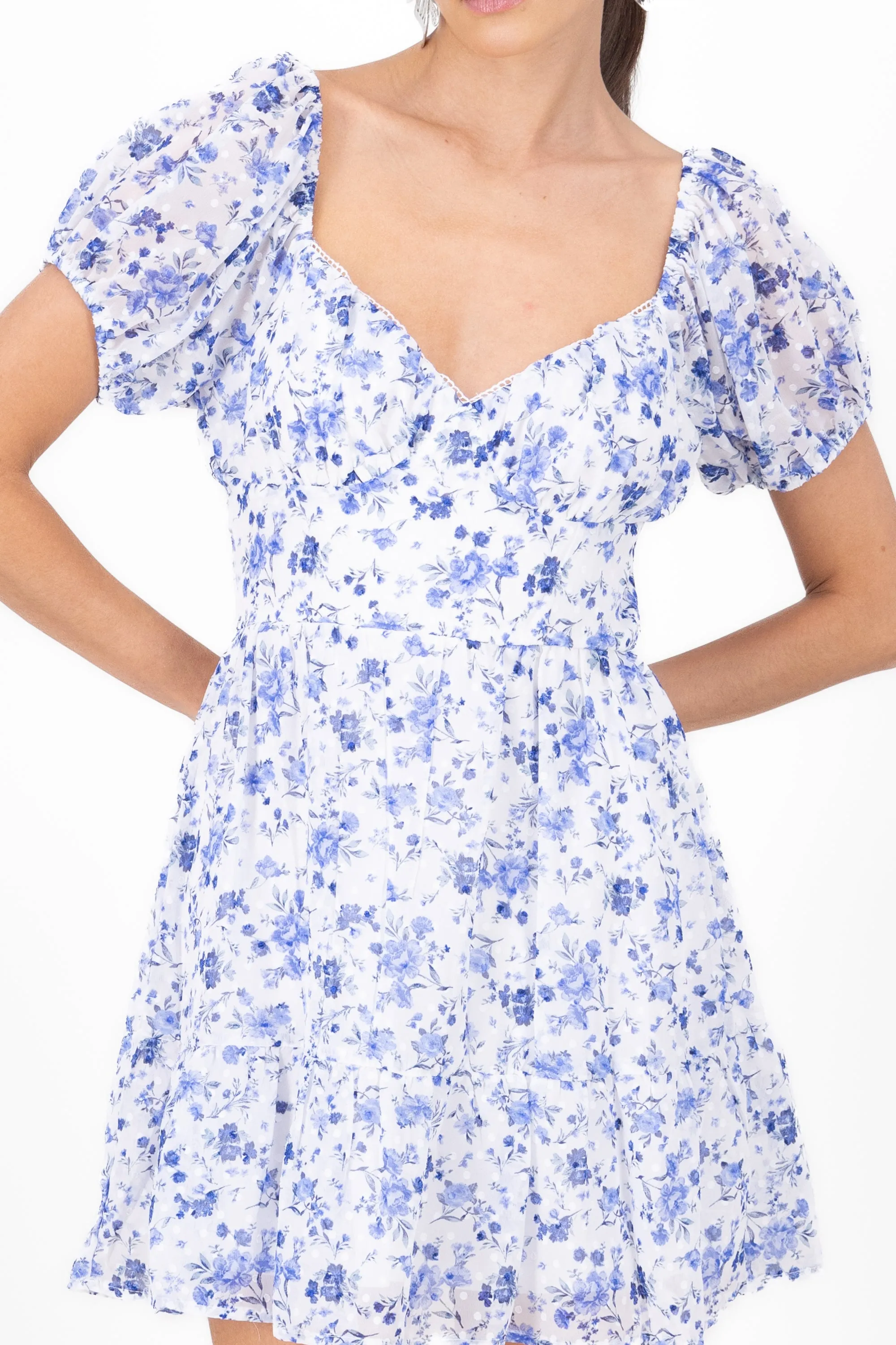 Vestido mini flores sold by Shasa product image thumbnail 5