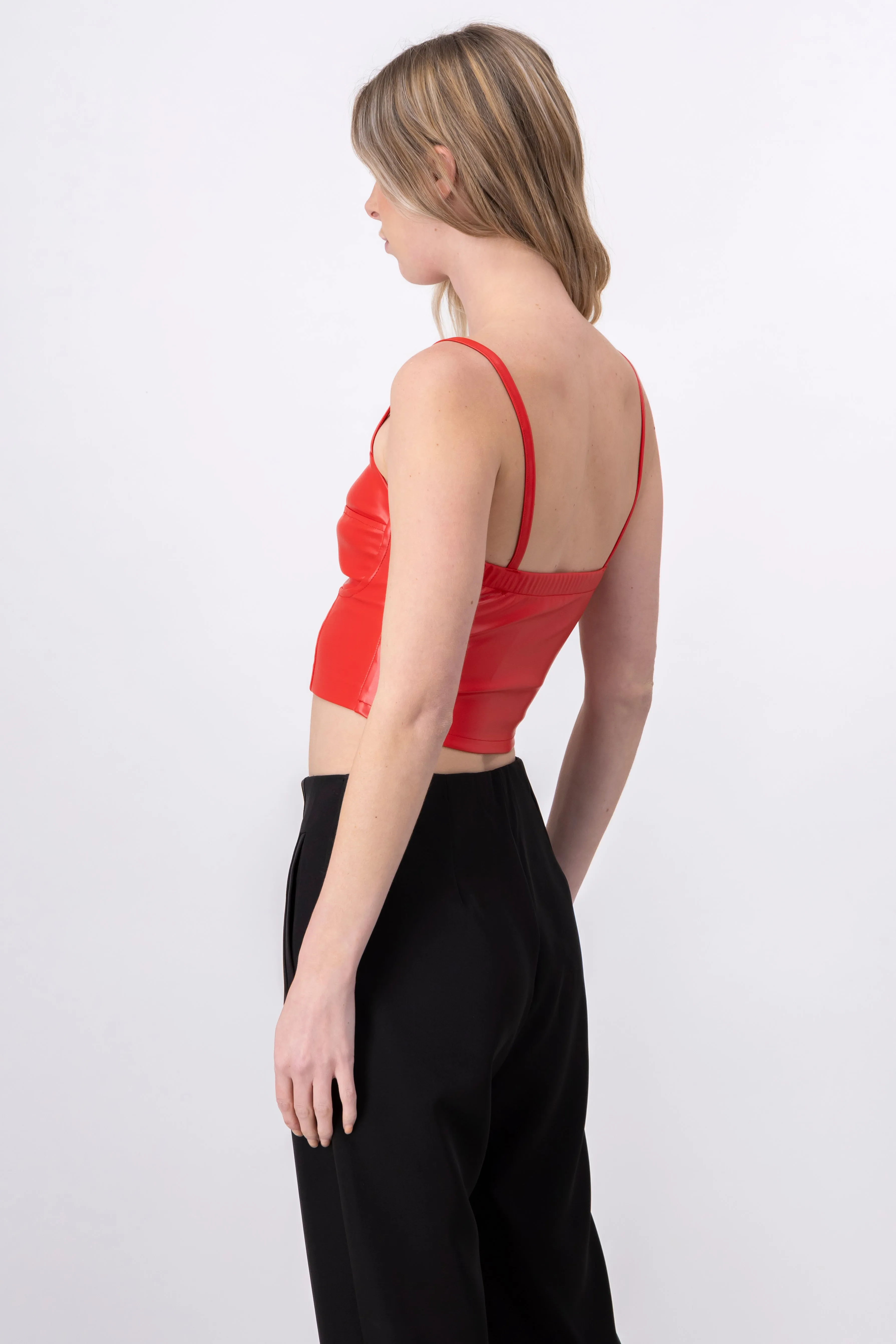 Top Crop Efecto Piel Cremallera sold by Shasa product image thumbnail 4