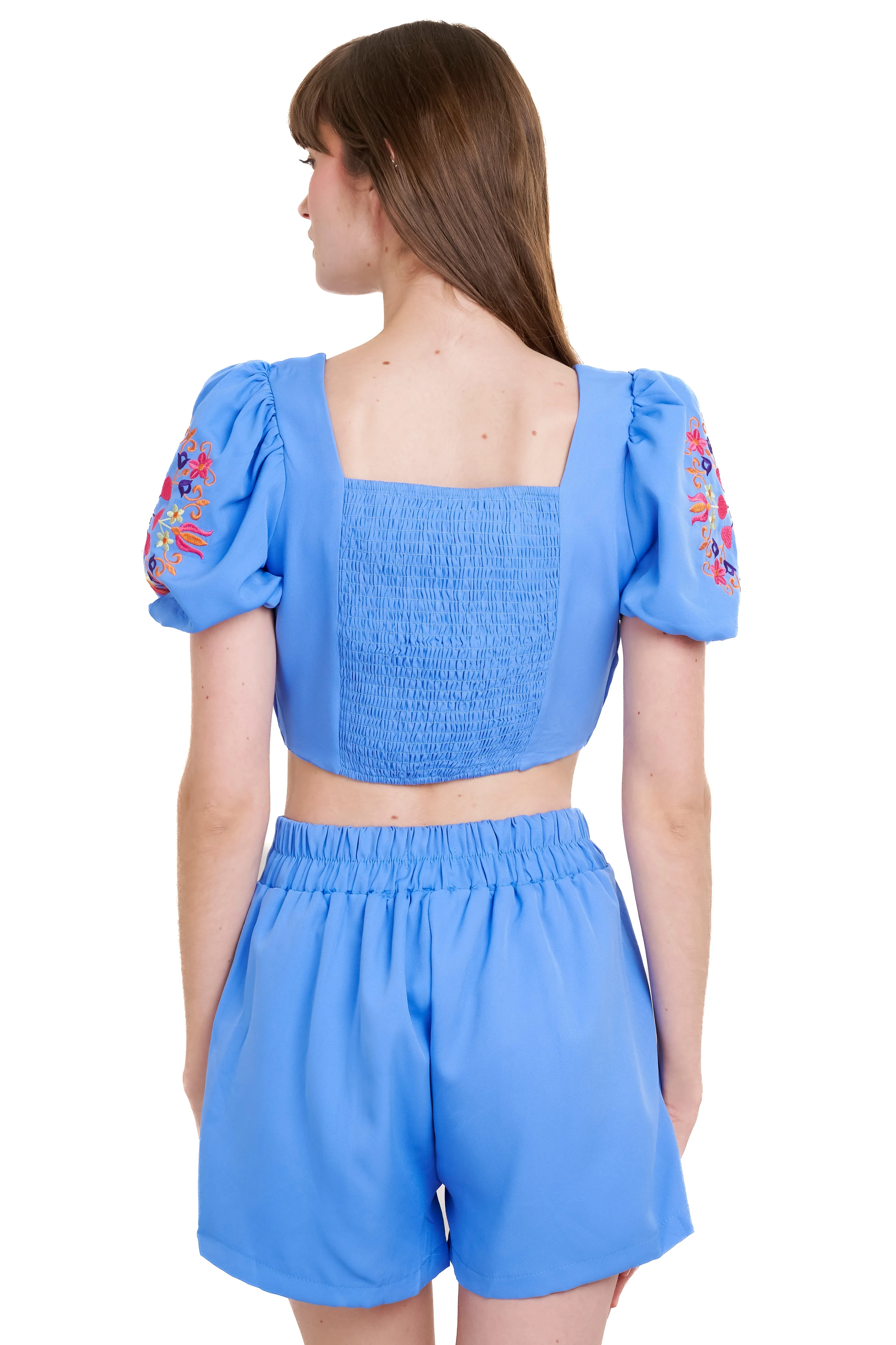 Top mangas abullonadas detalle bordado sold by Shasa product image thumbnail 4