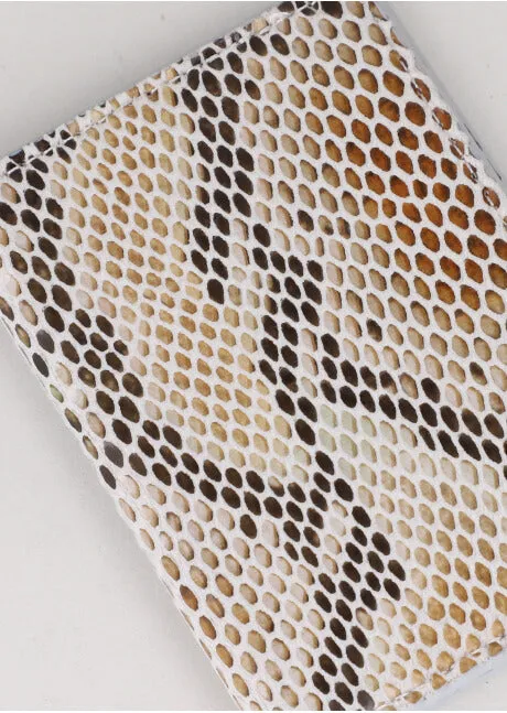 Tarjetero efecto piel sold by Shasa product image thumbnail 2